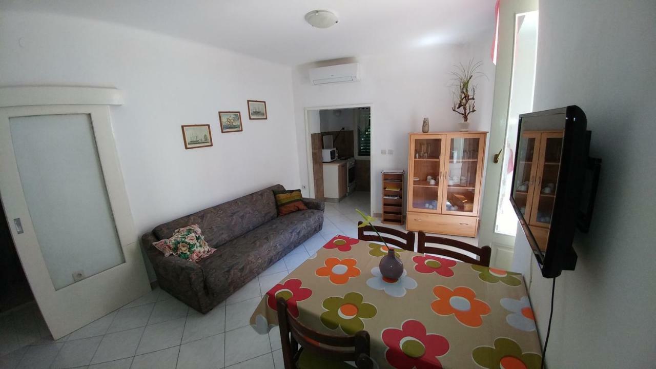 Guesthouse Boris Labin  Kültér fotó